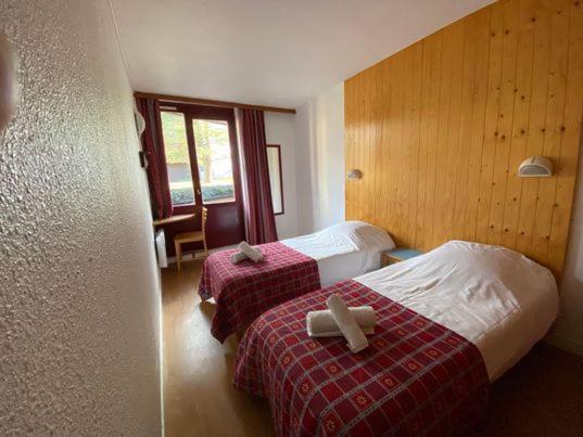 Hotel Le Nabias 1450 Génos Exterior foto